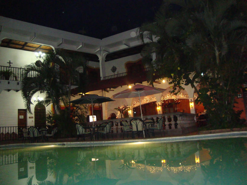 Hotel Posada De Don Jose Retalhuleu Kültér fotó